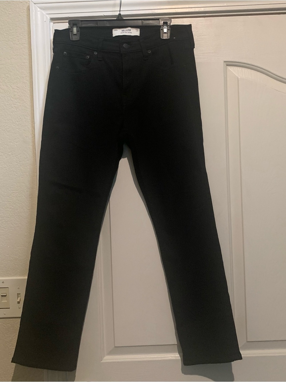 Men’s Hollister Athletic Slim Straight Jeans